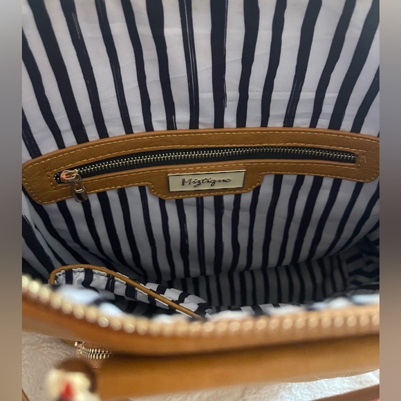 Miztique Handbag - Picture 1 of 7